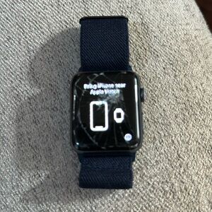 Apple Watch Series 3 for parts. Broken screen